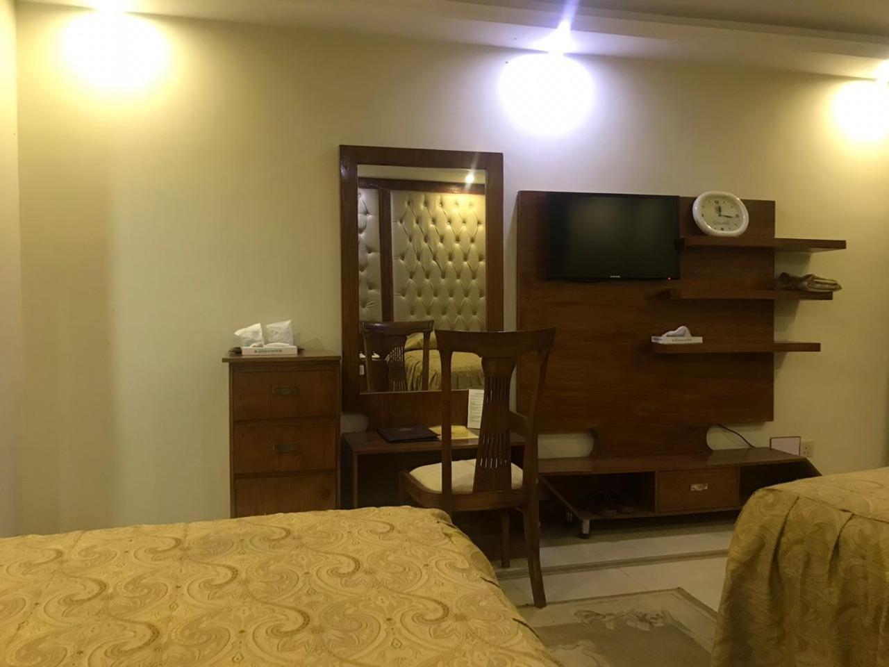 Hotel Shalimar Rawalpindi Exterior photo